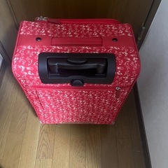 キャリーケースの画像