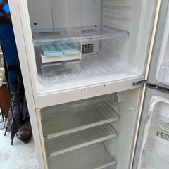 228ℓ冷蔵庫の画像