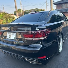 LS460 後期仕様　黒革　サンルーフの画像