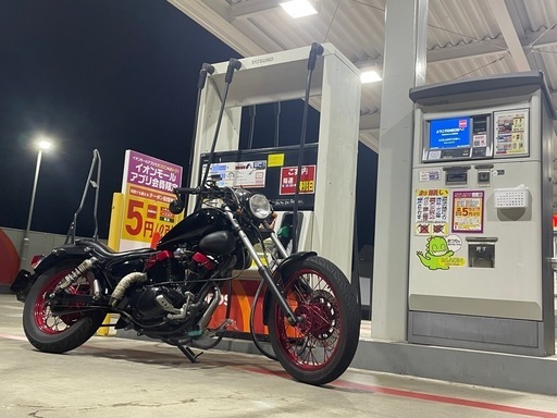 ビラーゴ250 美品　特注品黒赤カラー　現金支払い ヤマハ XV250ビラーゴ・カスタム・ハンドル・シートエアー