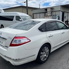 キレイ! 日産ティアナ AXISの画像