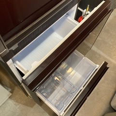 【ジモティー割】SHARP 2022年製 両面開き3ドア冷蔵庫（ID1152）の画像