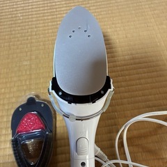 ティファール  ハンディアイロン　スチームアンドプレス　家電　の画像