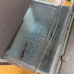 冷蔵庫 縦長の画像