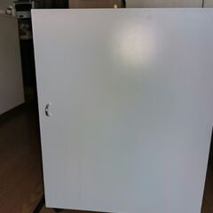 手造り物入れの画像