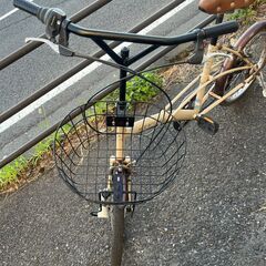 【リサイクルショップどりーむ天保山店】No.360 エコチャリ番号：21876H 自転車  クリーム 20インチ シングルギア (6段切替)の画像
