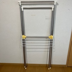 洗濯物干しラックの画像