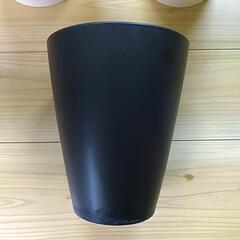 【中古】プラ鉢2点 陶器鉢1点 計3点セットの画像