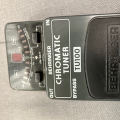 BEHRINGER chromatic tuner TU100 ペダルチューナーの画像
