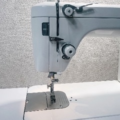 微調整必！！Juki SPUR TL96 職業用ミシンの画像