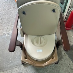 25D08-03：使用感ほぼ無し　美品　パナソニック 家具調トイレ 座楽 シャワポットLS VAL20515の画像