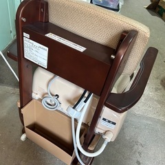 25D08-03：使用感ほぼ無し　美品　パナソニック 家具調トイレ 座楽 シャワポットLS VAL20515の画像