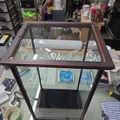 人形ケースの画像