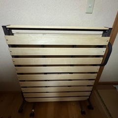 シングルベッド　木製　ベッドフレームの画像