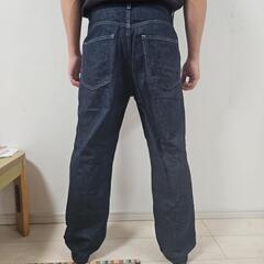 UNIQLOジーンズの画像