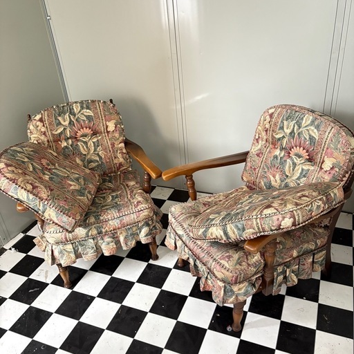 高級家具 二脚セット キツツキ 飛騨産業 穂高 オットマン ボタニカル柄