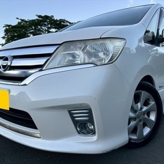 【お盆も元気に営業中‼️】 8人乗り☆ガソリン代 節約☆S-HYBRID入りました‼️24年式☆月々1.2万円〜分割払い可❗️車検2年付き！大人気☆ニッサン セレナ☆HDDナビ☆走行中DVD見れます☆ETC☆便利なバックカメラ☆ドラレコ付きのフル装備☆両側電動スライドドア☆ウィンカーミラー☆フル装備☆事故修復歴無し☆車内広々三列シート‼️の画像