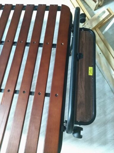 札幌市近郊の方限定！送料無料！高脚折り畳みシングルすのこベッド