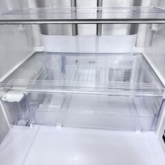  24829  大容量5D冷蔵庫　自動製氷　どっちもドア　プラズマクラスター SHARP  424L ◆大阪市内・東大阪市他 6,000円以上ご購入で無料配達いたします！◆ ※高槻・枚方方面◆西宮・尼崎方面◆生駒方面　それぞれ条件付き無料配送あり！            の画像