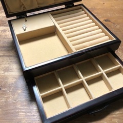 桂由美　Yumi Katsura アクセサリーボックス ジュエリーケースの画像