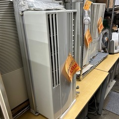 窓用エアコン コロナ 2021年製 取付枠 リモコン付の画像