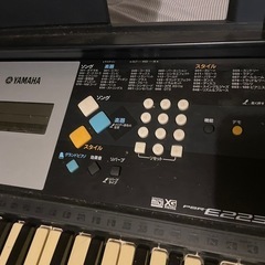 ヤマハ　電子ピアノ　PSR-E223の画像