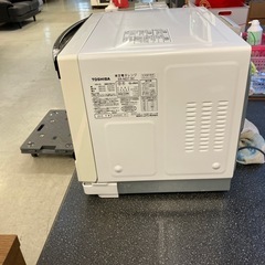 M2508-027 TOSHIBA 電子レンジ ER-ND7 2016年製 動作確認済み 中古美品　の画像