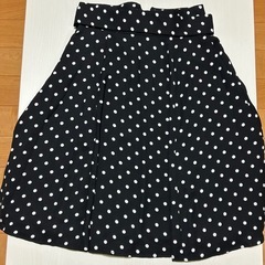 ドットAラインスカート　ウエスト64cmの画像