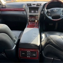 【】ＬＳ６００ｈＬの画像