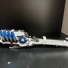 全塗装完成品　RG hiνガンダム&ハイパーメガバズーカランチャー&専用台座セットガンプラ　プラモデルの画像