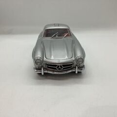 300SL：1/18 モデルカーが買取入荷いたしました！の画像
