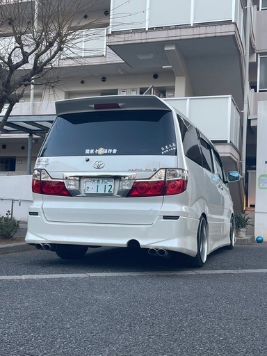 10系アルファード 4本出しマフラー