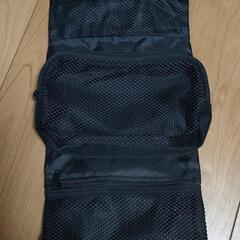 無印良品　吊るして使える着脱可能ポーチ付ケースの画像