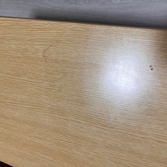 ダイニングテーブルの画像