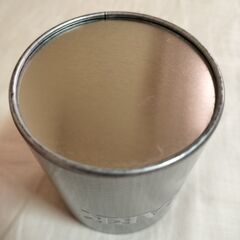 タバコ　灰皿　缶　ラーク　LARK　7.5x直径6.5の画像