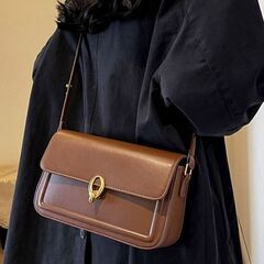 2WAY レザータッチフラップショルダーバッグ（ブラウン）