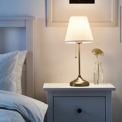 IKEA　ÅRSTID オースティード テーブルランプの画像