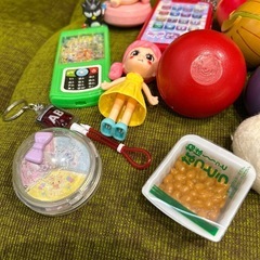 女の子おもちゃの画像