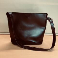 レザータッチショルダーバッグ（ダークブラウン） (買取