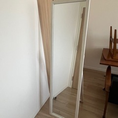 全身鏡の画像