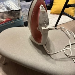Tfalアイロン、アイロン台の画像