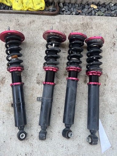 クラウン　マークＸ　サスペンション