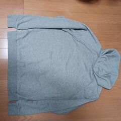 パーカー　新品未使用、目立った汚れ無し計2着の画像