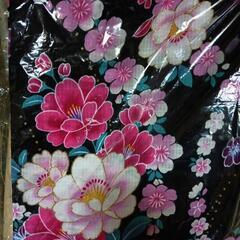 さらりとした浴衣黒地にラメ花新品の画像