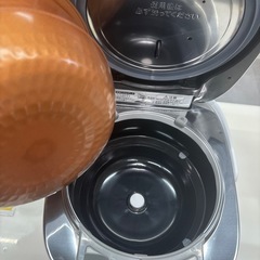 【東芝 炊飯器】【5.5合炊き】2023年製★クリーニング済み/6ヶ月保証付き【管理番号10208】野の画像