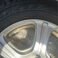 ブリヂストン　セットBRIDGESTONE　スタッドレスタイヤ195/65R15の画像