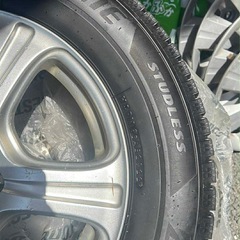 ブリヂストン　セットBRIDGESTONE　スタッドレスタイヤ195/65R15の画像