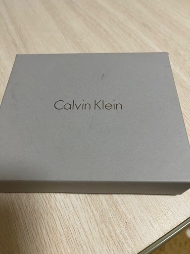 Calvin Klein二つ折財布