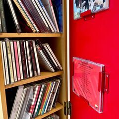 【取引済 ありがとうございました】 LOFTで購入したポップなCDラック 直接取りに来てくれる方！（奈良市・木津市・生駒市など）の画像