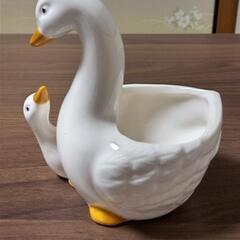 【いくつでも100円】⑩白鳥小物入れの画像